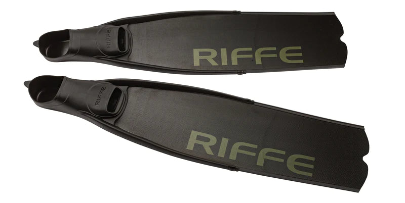 Riffe Freediving Silent Hunter Carbon Fin Bundle