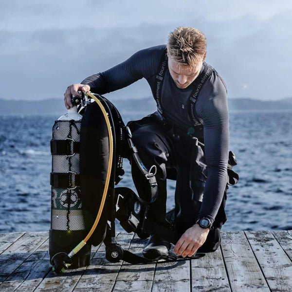 4th Element J2 Men's Drysuit Baselayer SET with FREE DRY BAG