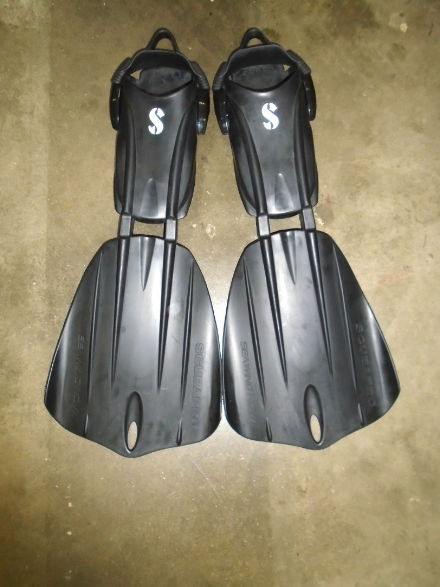 Scubapro Seawing Nova Fins Open Heel Size LARGE Scuba Diving Snorkeling - BLACK