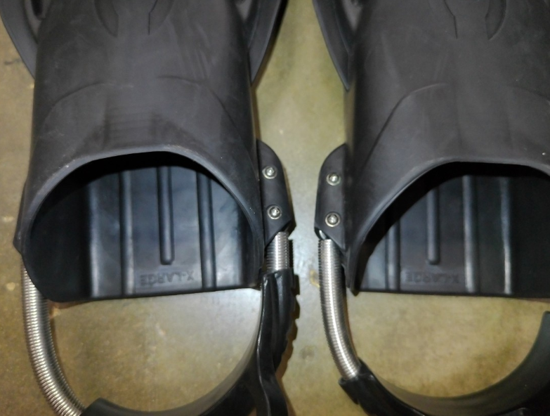Hollis F2 Open Heel Light Weight Fins Spring Straps Scuba Diving Size XL BLACK