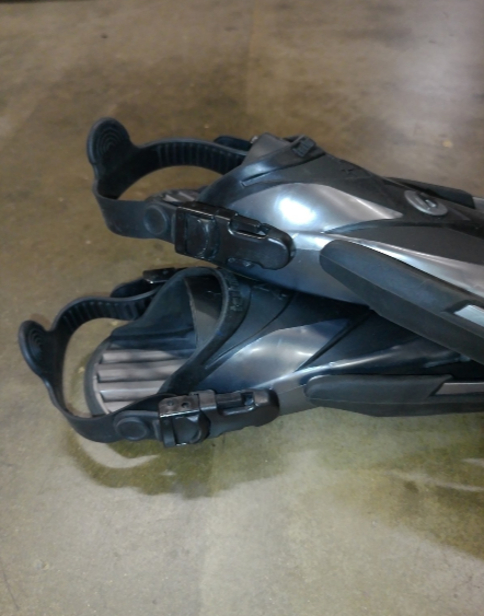 Aqualung Slingshot Open Heel Fins Scuba Diving Snorkeling Size Regular - SIL/BLK