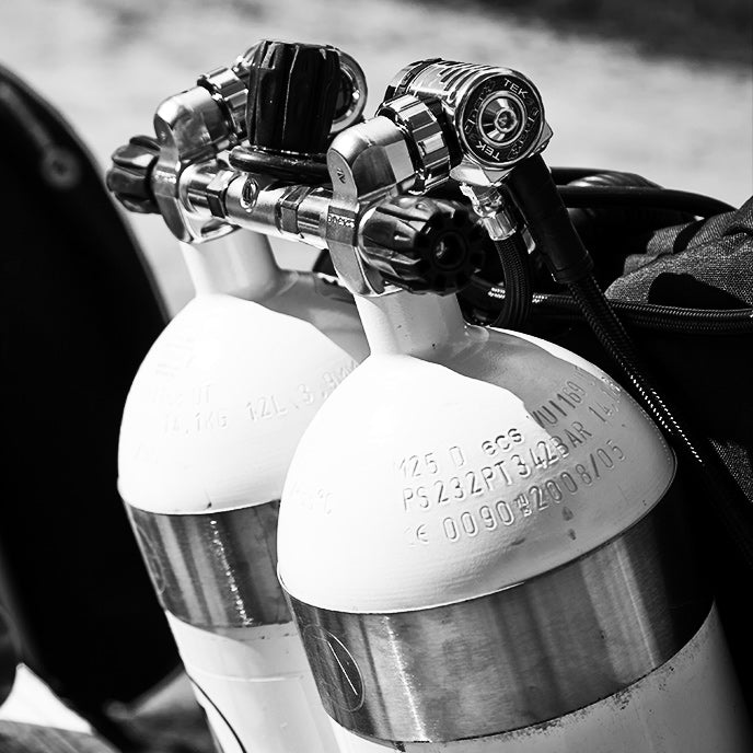 Apeks TEK3 Regulator Set